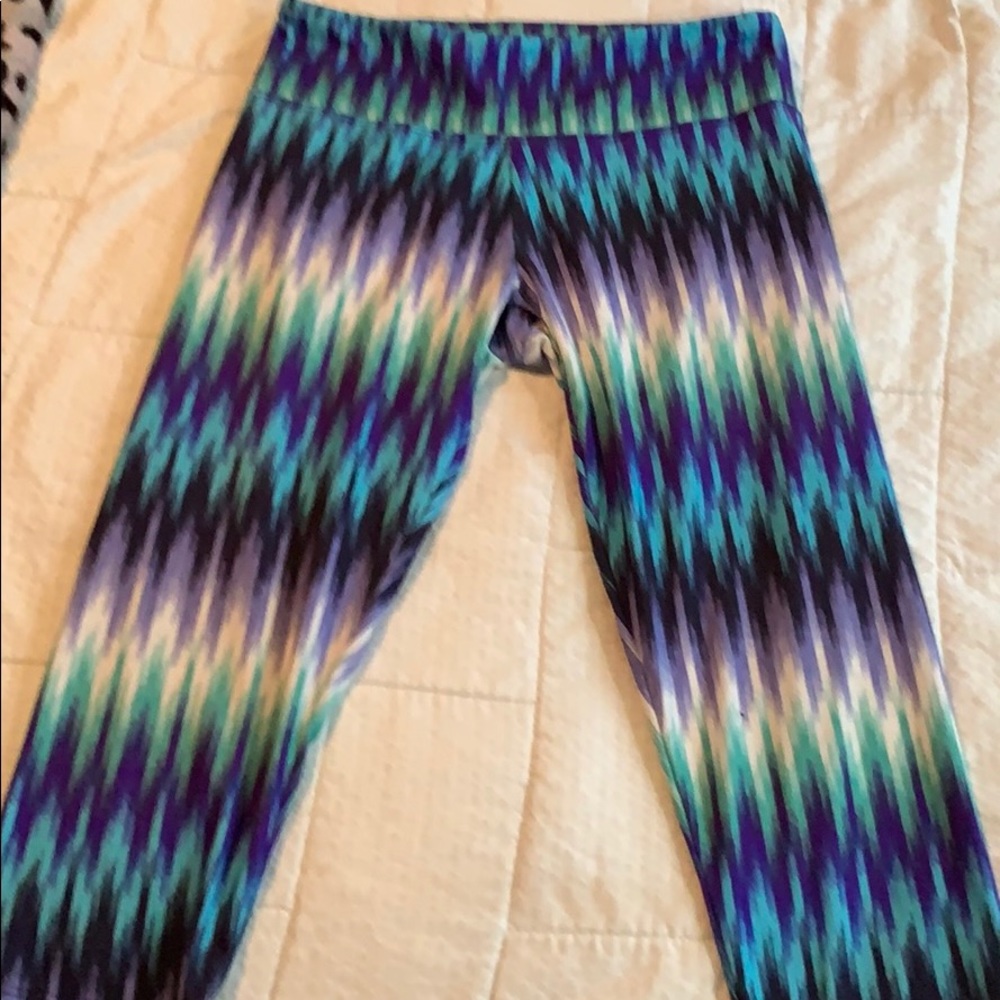 Super cute and comfy workout pants.